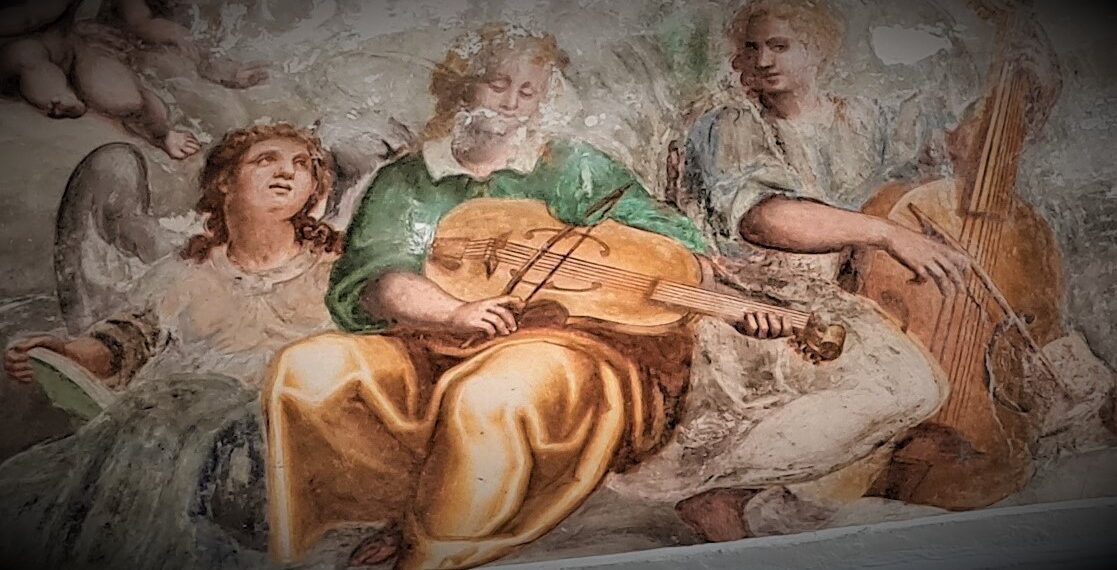 Oratorio di Selvanesco, Giovan Battista Della Rovere, Angeli musicanti e cori angelici, arco soprastante l'altare, particolare [Foto Marina De Lorenzo]